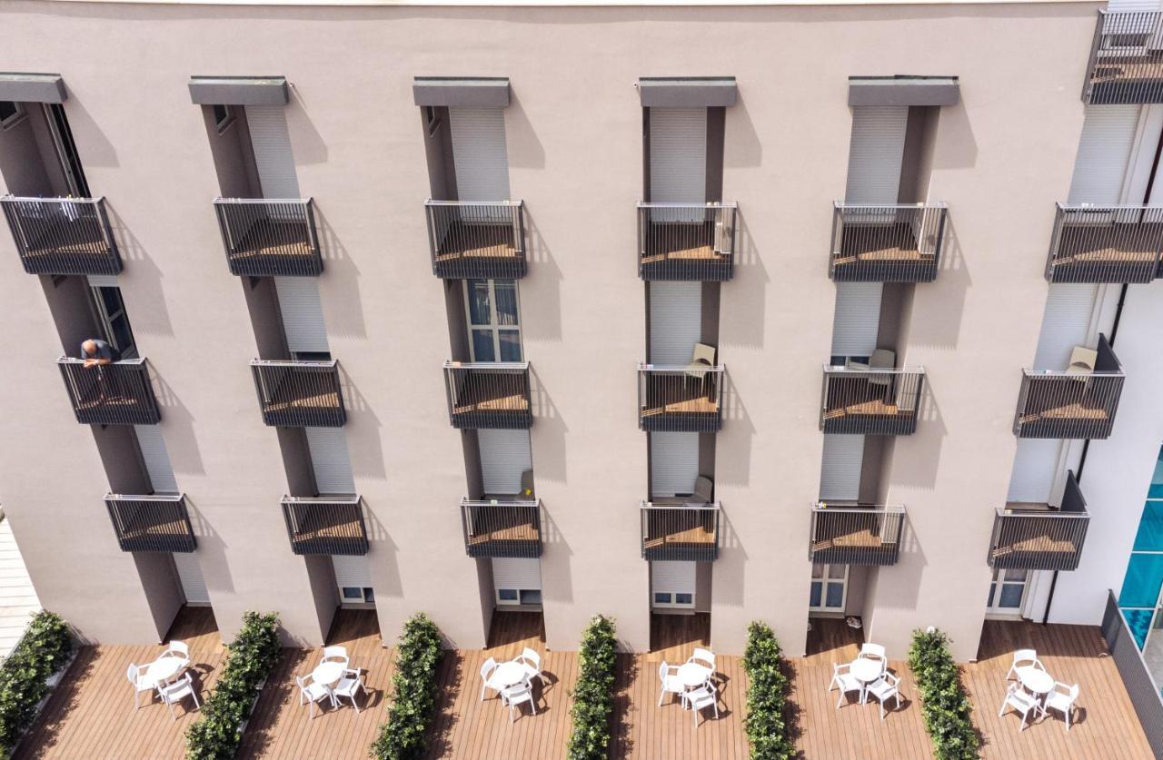 Hotel Astor Alba Adriatica Εξωτερικό φωτογραφία