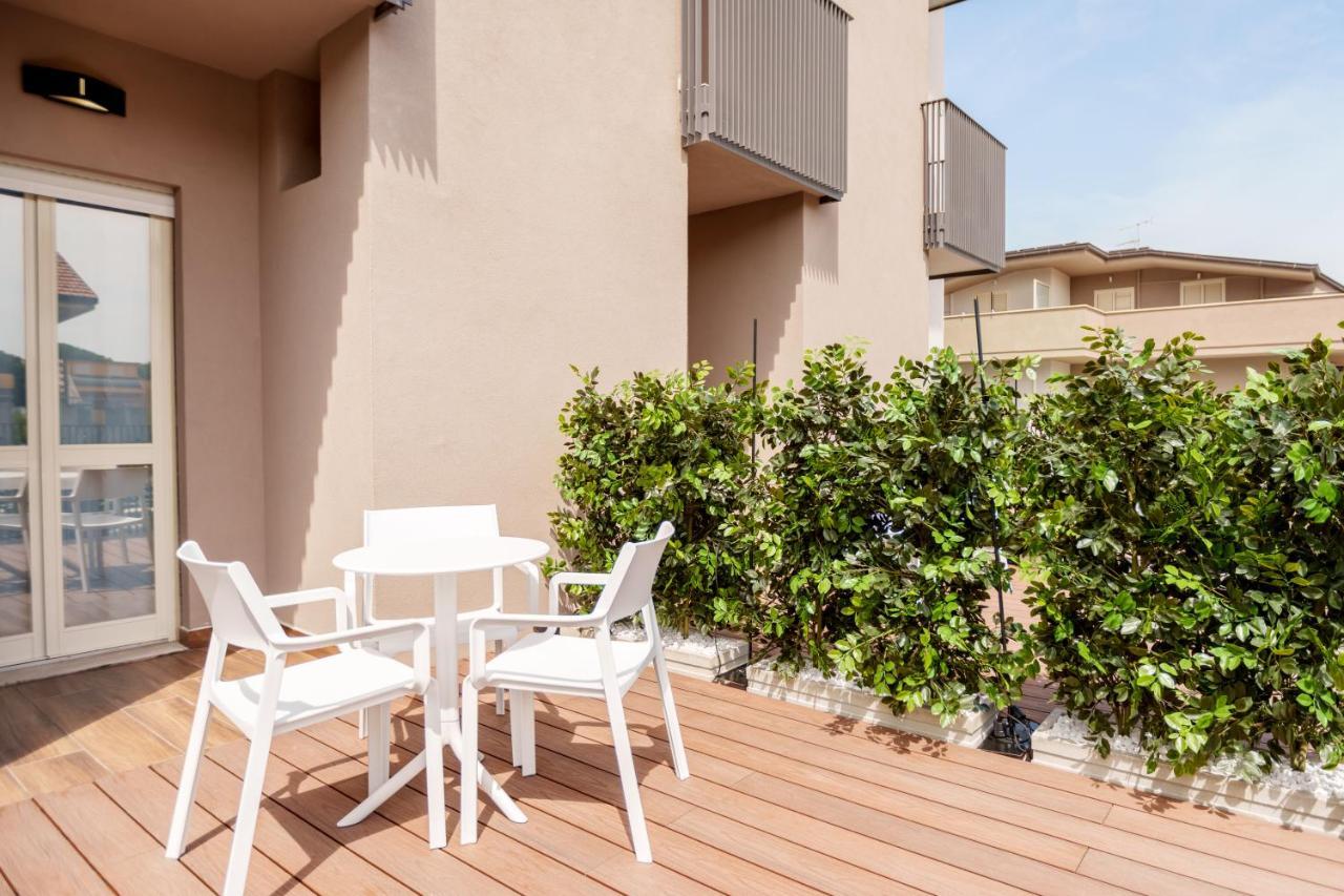 Hotel Astor Alba Adriatica Εξωτερικό φωτογραφία