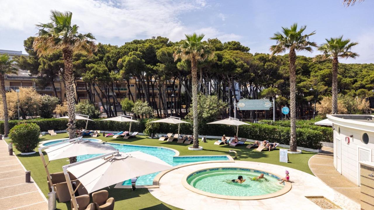 Hotel Astor Alba Adriatica Εξωτερικό φωτογραφία