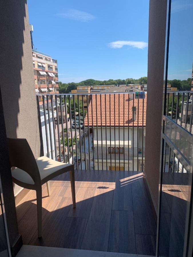 Hotel Astor Alba Adriatica Εξωτερικό φωτογραφία