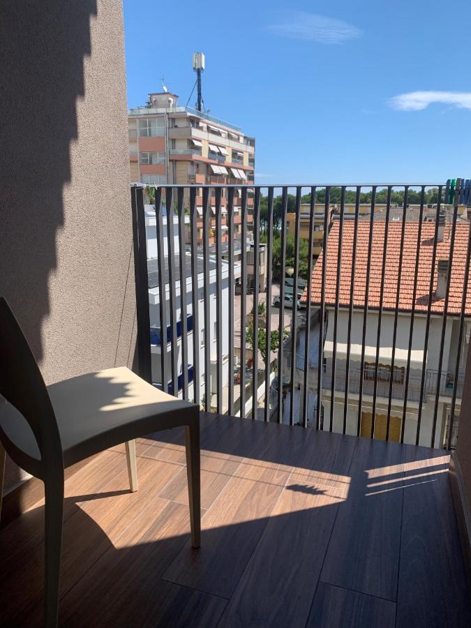 Hotel Astor Alba Adriatica Εξωτερικό φωτογραφία